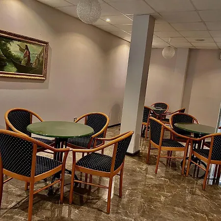 Frankoni Hotel