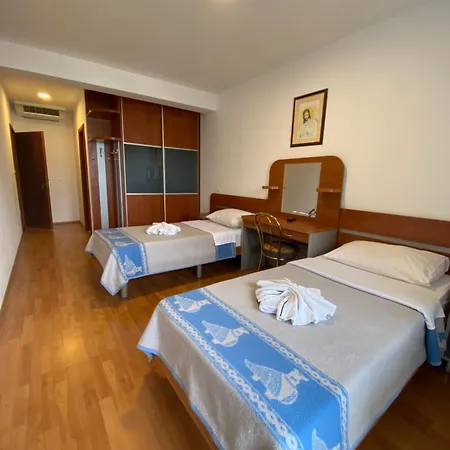 Frankoni 3*